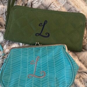 Initials “L” Green and Blue Women's Clutch Set